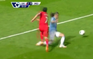 Chơi cực hay, Suarez vẫn bị chỉ trích vì ăn vạ