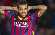 PSG tính 'cướp' Dani Alves trước mũi Man City