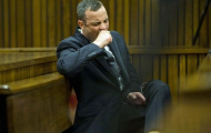 Luật sư biện hộ làm hại 'người không chân' Oscar Pistorius