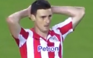 Video: Aduriz suýt ghi siêu phẩm chổng xe đạp vào lưới Barcelona