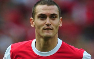 Người đại diện xác nhận Vermaelen rời Arsenal