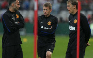 Steve Round và Jimmy Lumsden nối gót Moyes rời Old Trafford