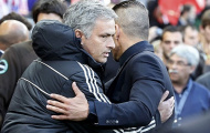 HLV Mourinho dẫn trước Simeone 1-0