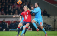 Kjaer phớt lờ những lời mời chào của Man Utd