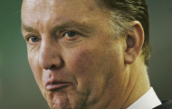 Người hâm mộ 'ăn quả lừa' về vụ Van Gaal chửi Man Utd