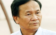 “Đi vay nợ cũng phải giữ được Công Vinh”