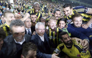 Fenerbahce vô địch Thổ Nhĩ Kỳ sớm ba vòng