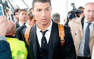 Chùm ảnh: Dàn sao Real Madrid đổ bộ xuống thành phố Munich
