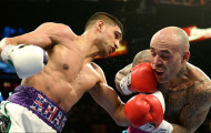 Amir Khan thắng dễ trong lần đầu đánh hạng bán trung