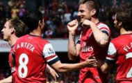 Video Premier League: Giroud giúp Pháo thủ 'bắn hạ' West Brom