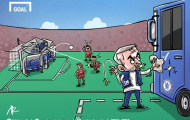 Trắng tay, xe bus của Mourinho bị dân mạng 'ném đá' tan nát