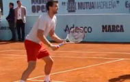 Video: 'Tiểu Federer' Dimitrov vừa tập vừa chơi tại Madrid Masters