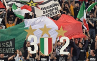 Khoảnh khắc: Tevez cười toe toét ăn mừng Scudetto