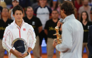 Nadal dốc sâm-panh ăn mừng ngôi vương với phóng viên