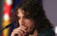 Puyol họp báo chia tay Barca trong nước mắt