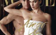 CHOÁNG: Cris Ronaldo khỏa thân 100% cùng bồ yêu