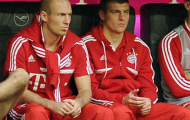 Xong Kroos, Man Utd tiếp tục lôi kéo Robben