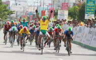 Giải xe đạp về nông thôn lần 19-2014: Chặng 5 – Hà Thanh Tâm có chiến thắng thứ 5 liên tiếp