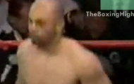 Video: Top 5 cú hạ knock-out chớp nhoáng nhất làng quyền anh