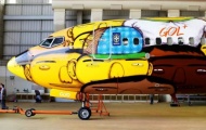 Máy bay của ĐT Brazil siêu lòe loẹt với sơn Graffiti