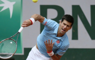 Djokovic nhọc nhằn giành vé đi tiếp