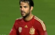 Video: Fabregas bấm bóng suýt thành bàn (Tây Ban Nha - Bolivia)