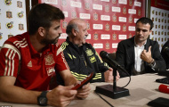 Pique lỡ mồm tiết lộ giá chuyển nhượng của Cesc Fabregas?