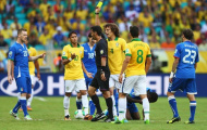 Brazil: Hào nhoáng nhưng cũng rất xù xì gai góc