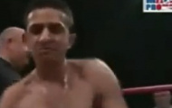 Video: Cú knock-out hài hước nhất làng quyền anh