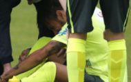 Chùm ảnh: Neymar dính chấn thương trong buổi tập mới đây của Brazil