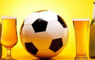Gỡ lệnh cấm uống bia, Brazil trở thành 'quán nhậu' khổng lồ