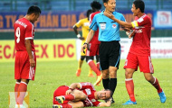 'V-League rất dở hơi, có thuê trọng tài Nhật cũng thế...'