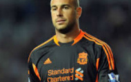 Video: Pepe Reina, ngôi sao đang bị Liverpool bỏ rơi