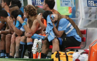 Suarez bật khóc sau khi Uruguay thua thảm