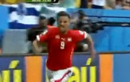 Video: Seferovic ghi bàn kết liễu phút bù giờ (Thụy Sĩ 2-1 Ecuador)