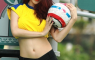 Tan chảy bởi vẻ bốc lửa của mỹ nhân cổ động World Cup