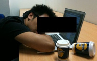 Fan nam gục chết trước tivi vì thức đêm xem World Cup