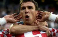 Video: Bàn thắng nâng tỷ số 4-0 của Mario Mandzukic (Croatia vs Cameroon)