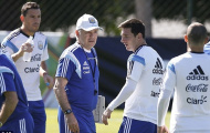 HLV Sabella phủ nhận 'rạn nứt' với Messi