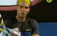 Video: Cú đánh thắng điểm có một không hai của Nadal