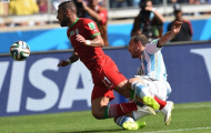HLV Carlos Queiroz tố trọng tài hại đội nhà