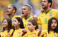 Alves mắng cựu danh thủ Alan Shearer là 'ngốc nghếch'