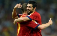 Tuyển thủ Tây Ban Nha lấy bóng đá Việt Nam để 'đá xoáy'