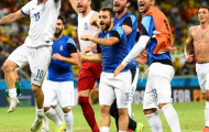 Chùm ảnh: Penalty phút bù giờ giúp Hy Lạp giành vé vào vòng 1/16