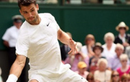 Video Wimbledon: Cú thuận tay tốc độ 103 dặm/giờ của 'Tiểu Federer'