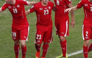 Chùm ảnh: Chàng lùn lập hat-trick, Thụy Sĩ đoạt đoạt vé vào vòng trong