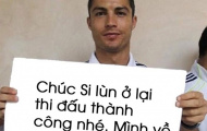 Ảnh vui Cristiano Ronaldo gọi điện chào Lionel Messi trước khi về nước