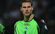 Video: Asmir Begovic, thủ thành đang lọt vào mắt xanh của Real Madrid