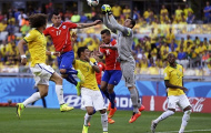 Brazil 1-1 Chile (3-2p): Hôm nay, Chúa khoác màu áo vàng trên mình