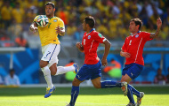HLV Scolari chỉ trích trọng tài bắt ép Brazil